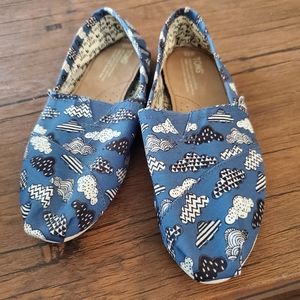 TOMS cloud flats 8.5